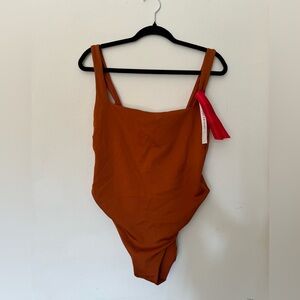 Left On Friday Stremaline Suit, XL Bronze